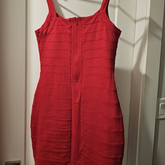 Express body control dress - Picture 6 of 7